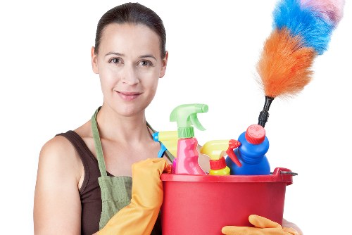 Curtain cleaning in Croydon for a fresh and dust-free home